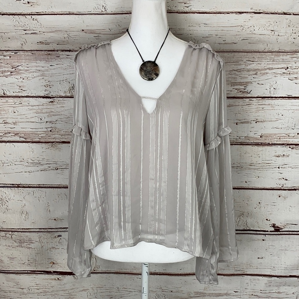 Lush Small Gray/Silver Blouse Bell Sleeve